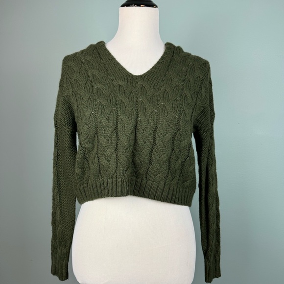 Cropper Sweater - Picture 1 of 5